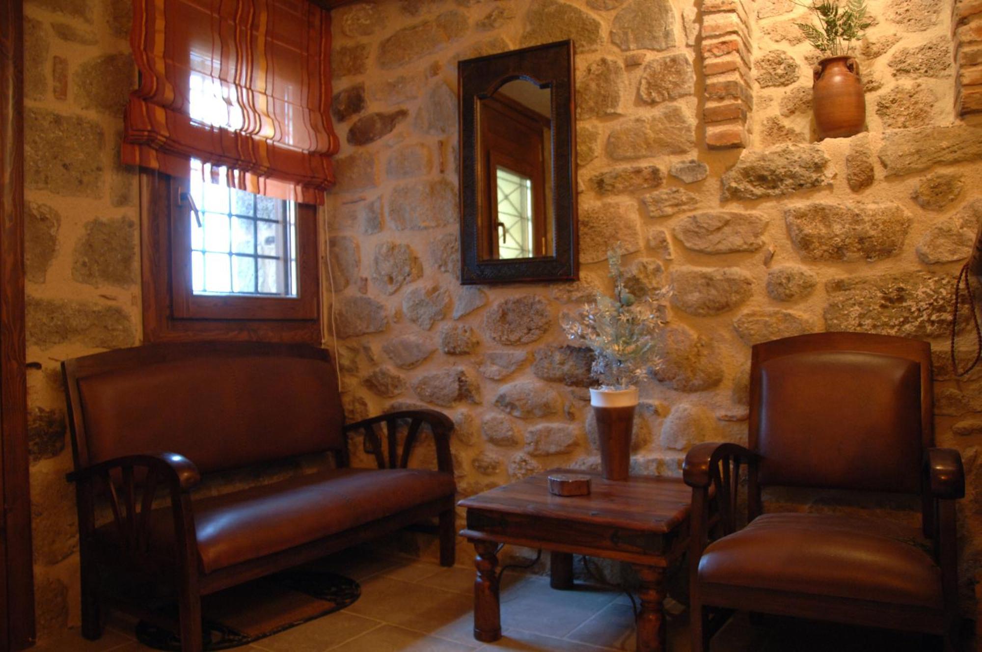 בית הארחה Archontiko Mesohori Meteora